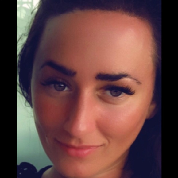 Meet your Posher, Sofia - Picture 1 of 1